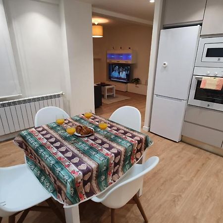 אוביידו Auditorio Vicele - 2 Hab Y Sofa-Cama - Wifi - Vut-3692-As מראה חיצוני תמונה