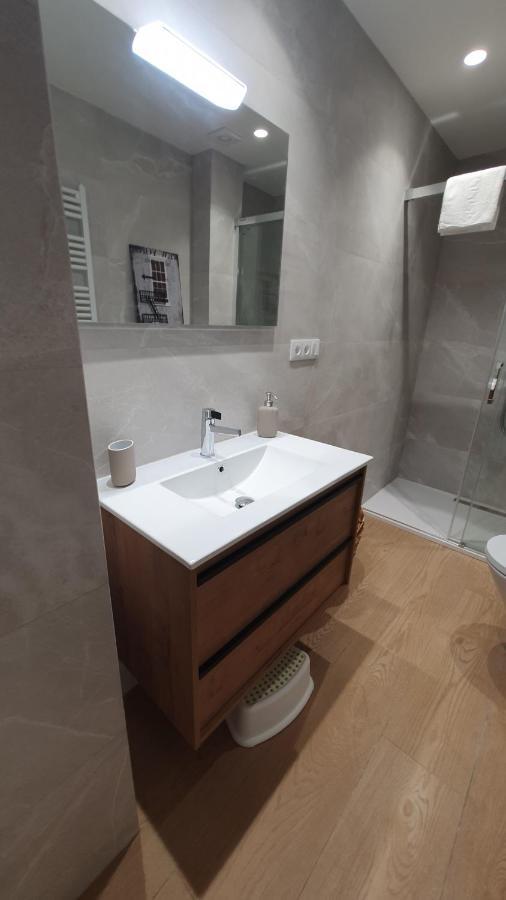 אוביידו Auditorio Vicele - 2 Hab Y Sofa-Cama - Wifi - Vut-3692-As מראה חיצוני תמונה